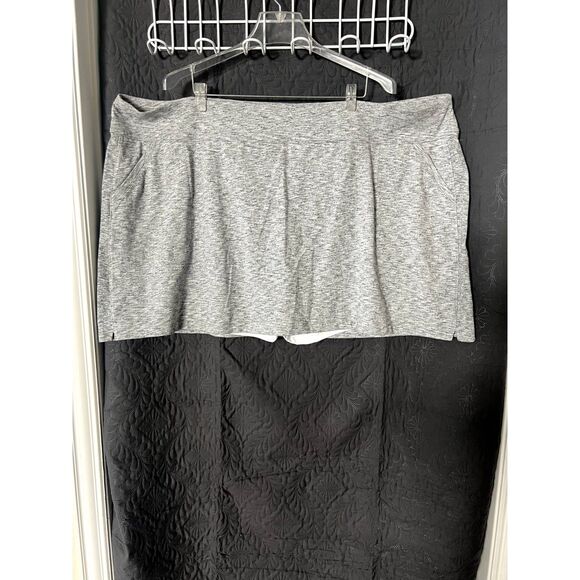 Tek Gear Plus Size Womens Mid Rise Skort Modern Everyday Wear SZ 4X:NWT - Picture 2 of 6